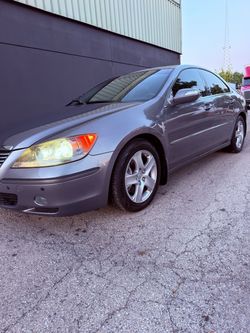 2005 Acura RL