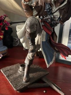 Assassins Creed figure