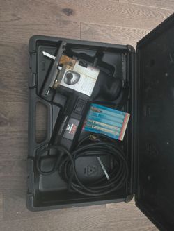 AEG FSPE 100 X FIXTEC Barrel Grip Jigsaw with Case & Blades