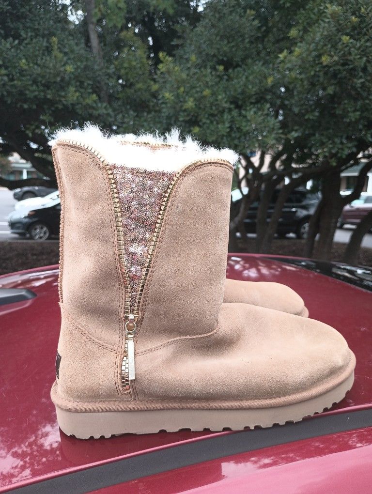 UGG Boots (8)