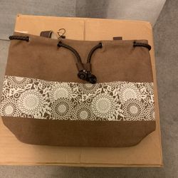 Women’s Accessories/Purses