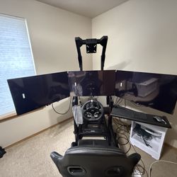 Sim Racer - Trak Racer - ROG - Moza