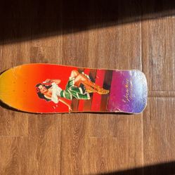 Glamour skateboard 2011 Carlos Cartagena