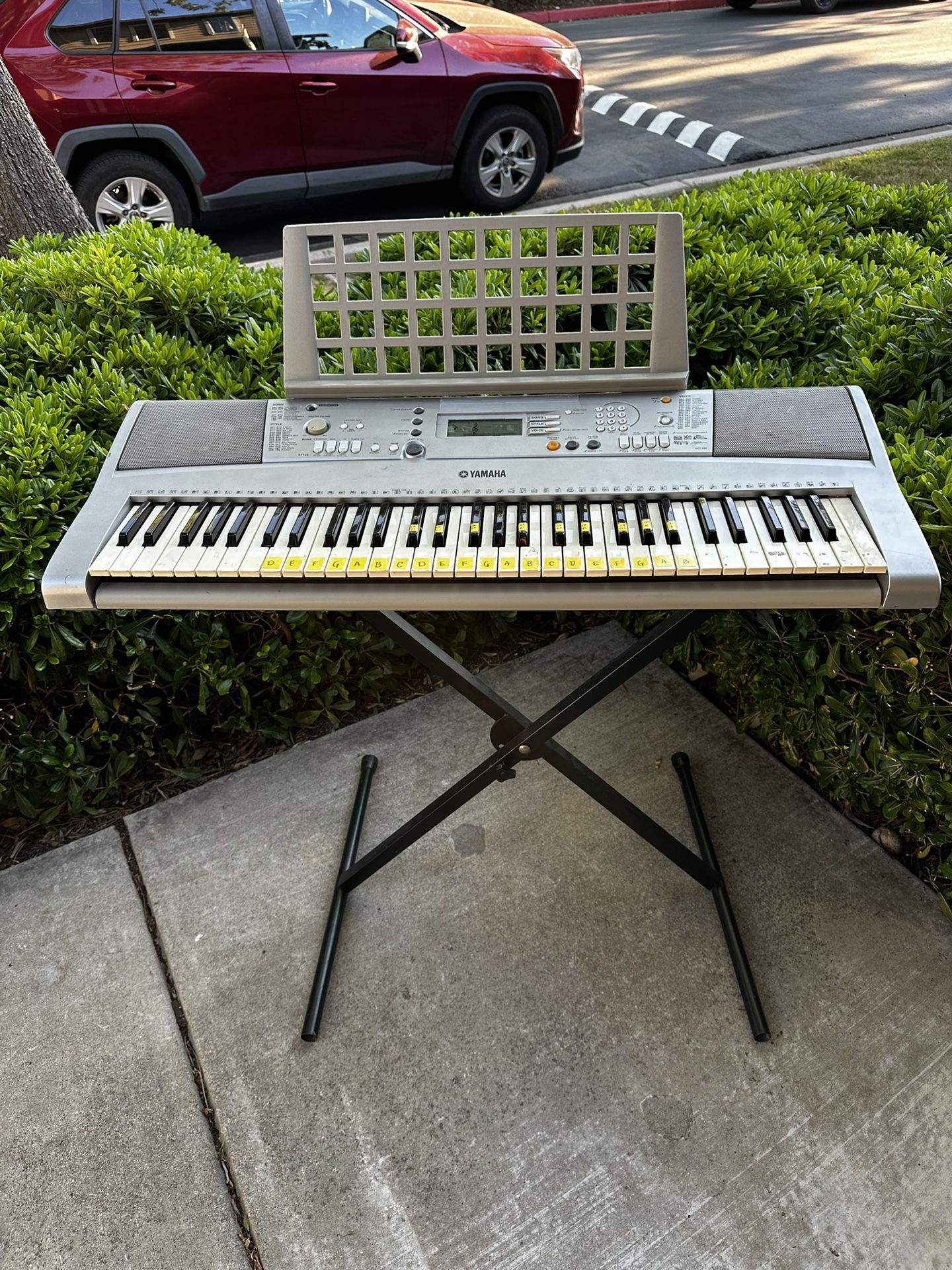 Yamaha Electric Piano