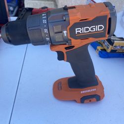 RIDGID 18V Brushless Cordless 1/2 in. Hammer Drill/Driver (Tool Only)