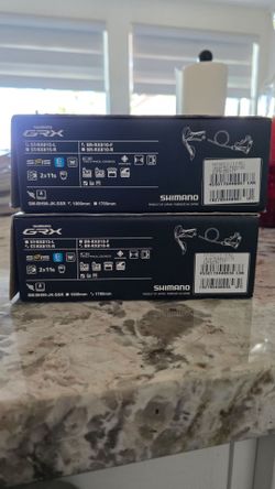 Shimano Di2 GRX ST-RX815 2x11 Shifter Set