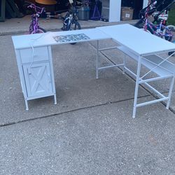 Study Table With Electric Point And USB Port