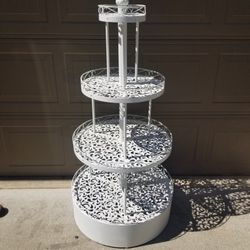 Large Metal Round Display / Plant Stand