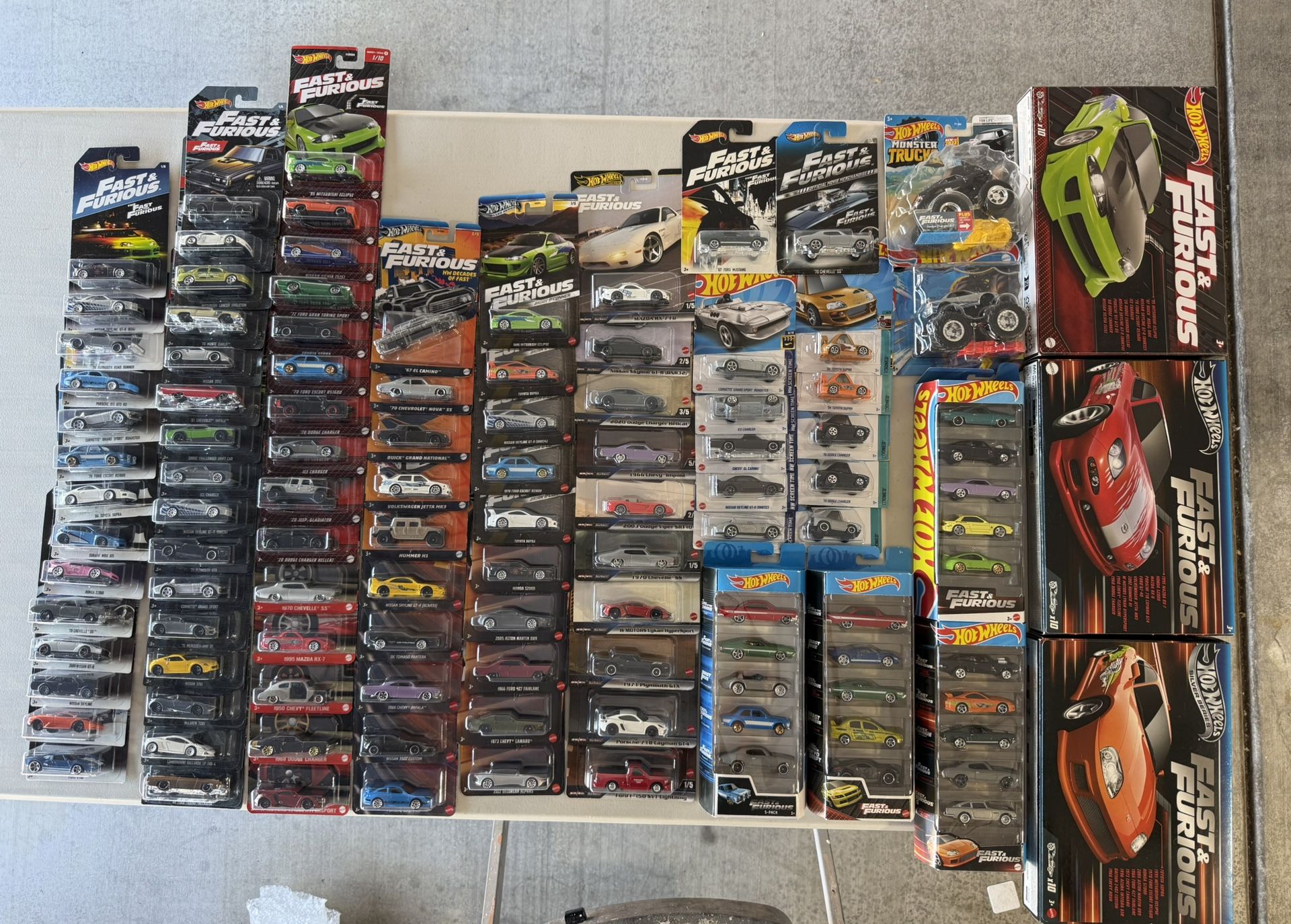 Hot Wheels Fast & Furious Lot (read description)