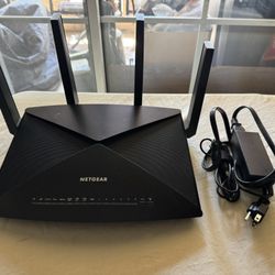 NETGEAR NIGHTHAWK X10 AD7200 SMART WI-FI ROUTER 