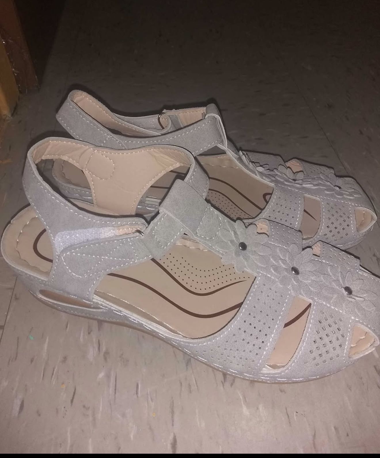 Women's Gray Wedge Sandals Size 8.5