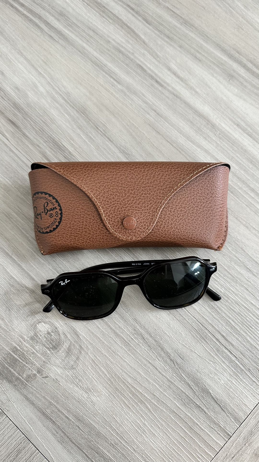 RAY BAN OCTAGONAL SUNGLASSES