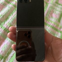 Samsung Z Flip 5 256gb Unlocked T-Mobile Verizon 