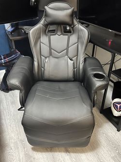 Game chair