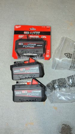 Milwaukee 8.0 forge batteries (new)