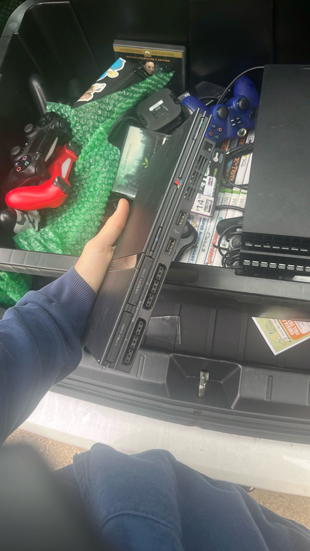 Ps2 With Controllers