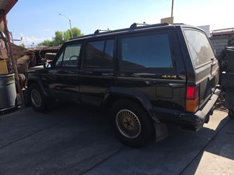 Jeep Cherokee 4x4 SUV