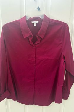 Magenta women’s button down top