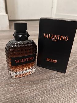 Valentino Born In Roma Coral Fantasy