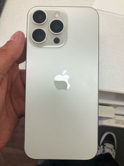 iPhone 15 pro max unlocked 256gb