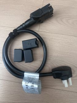 Volkswagen Harting EV Charging Cable https://offerup.com/redirect/?o=N1BQLjk3MS42NzguQVE=, pick up in Temple city