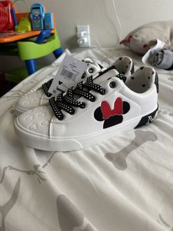 Minnie Mouse Shoes