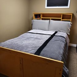 Natural Solid Wood Full Bedroom Set