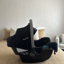 NUNA Infant Car Seat with Base 