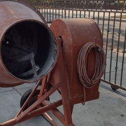 Concrete Mixer