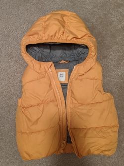 Gap Puffer Vest. 13-18 Month $8