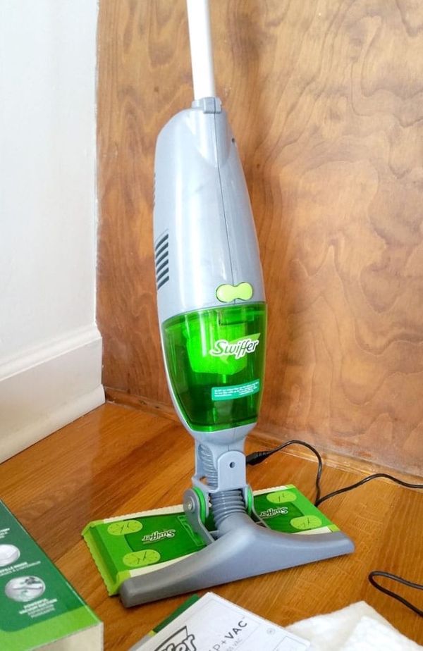 Swiffer vacuum cleaner for Sale in Bonney Lake, WA OfferUp