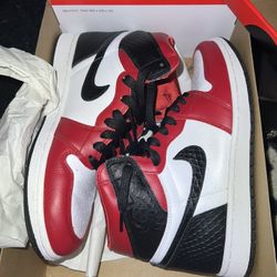 Retro 1 High Satin