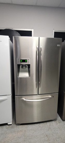 LG French Door Fridge – Stainless, Water & Ice, Bottom Freezer