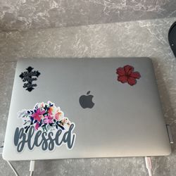 Mac Book  Pro… Will Pay To Unlock.. Experience Techs Only 