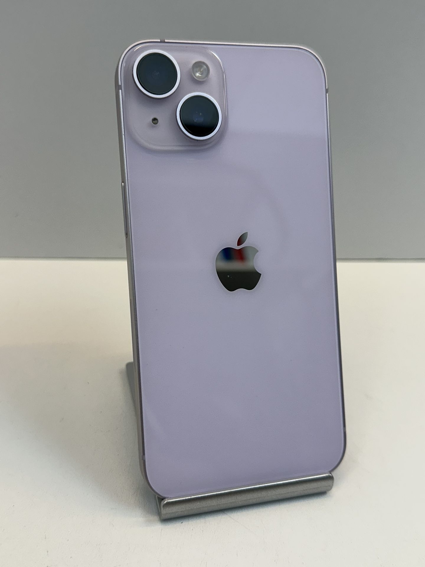 Apple iPhone 14 128gb. ( Fully Unlocked Device )