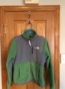 North face women’s size XSmall