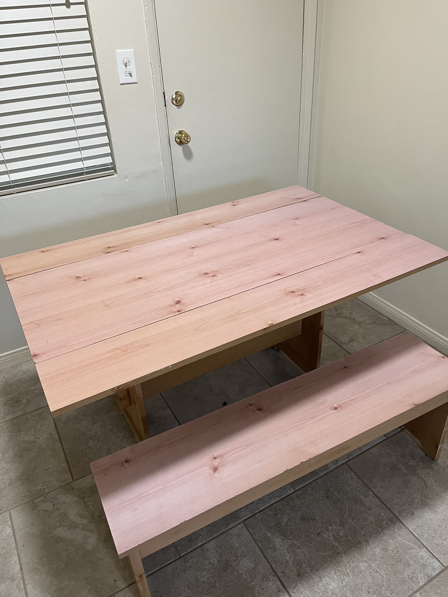Extendable Table With Bench Seats