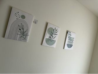Wall pictures