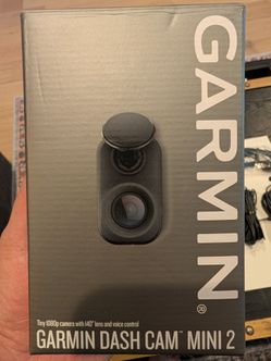 Garmin Mini 2 dash cam x2