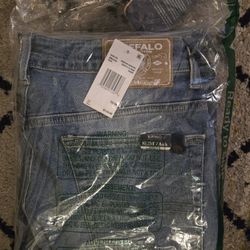 5 Pairs Of Brand New Men's Jeans.