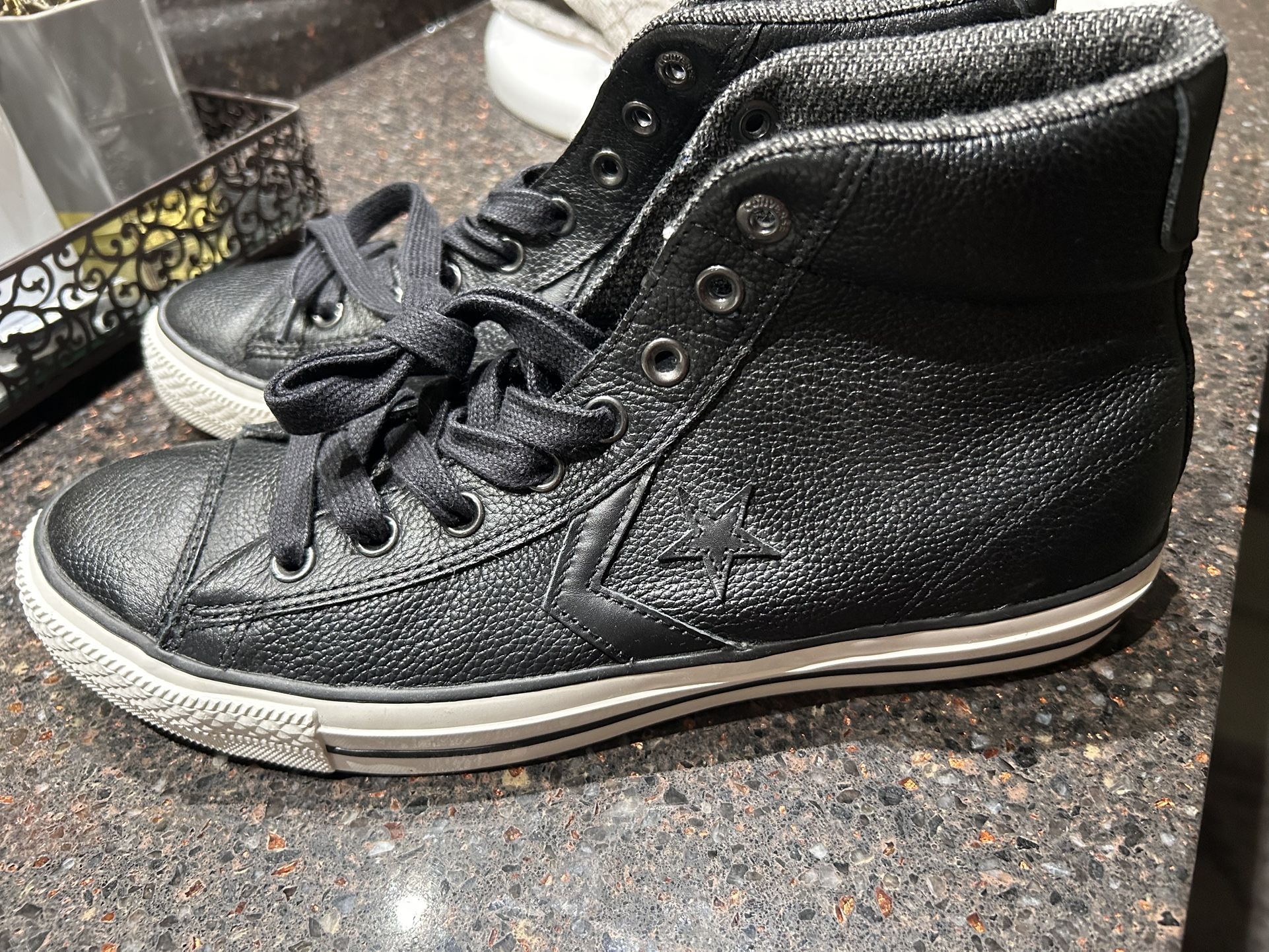 MENS LEATHER CONVERSE