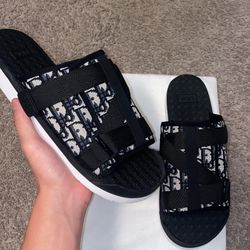 dior slides
