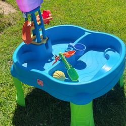 Water/sand table with toys!