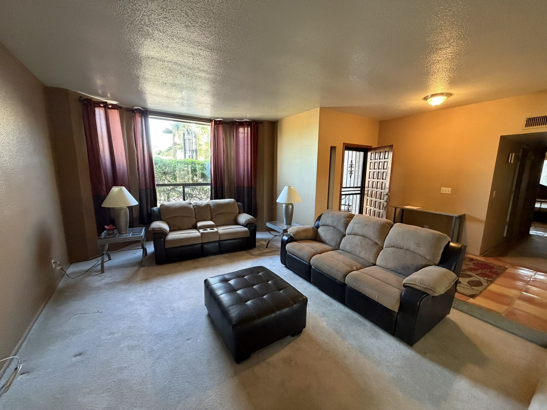 2 Couch + Ending Tables + Ottoman + 2 Lamps