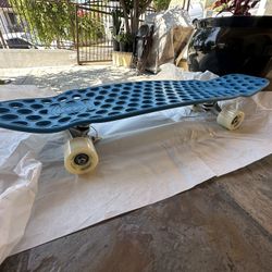 Lander Skate Board (pavement Rodeo) 