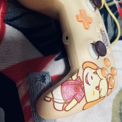 Nintendo Switch Wired Controller. Animal Crossing 