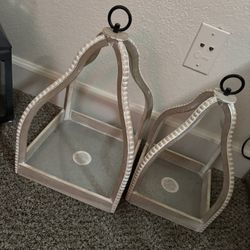 Two Lantern From Kirkland