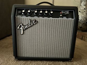 Guitar Fender 15g whit cable