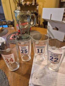 Four 1990s cleveland cavaliers players glasses