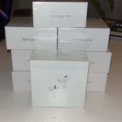 Apple AirPods Pro 2nd generation With MagSafe Case